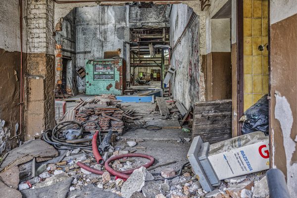 Urbex 56